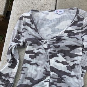 Long sleeve camouflage black white and gray top